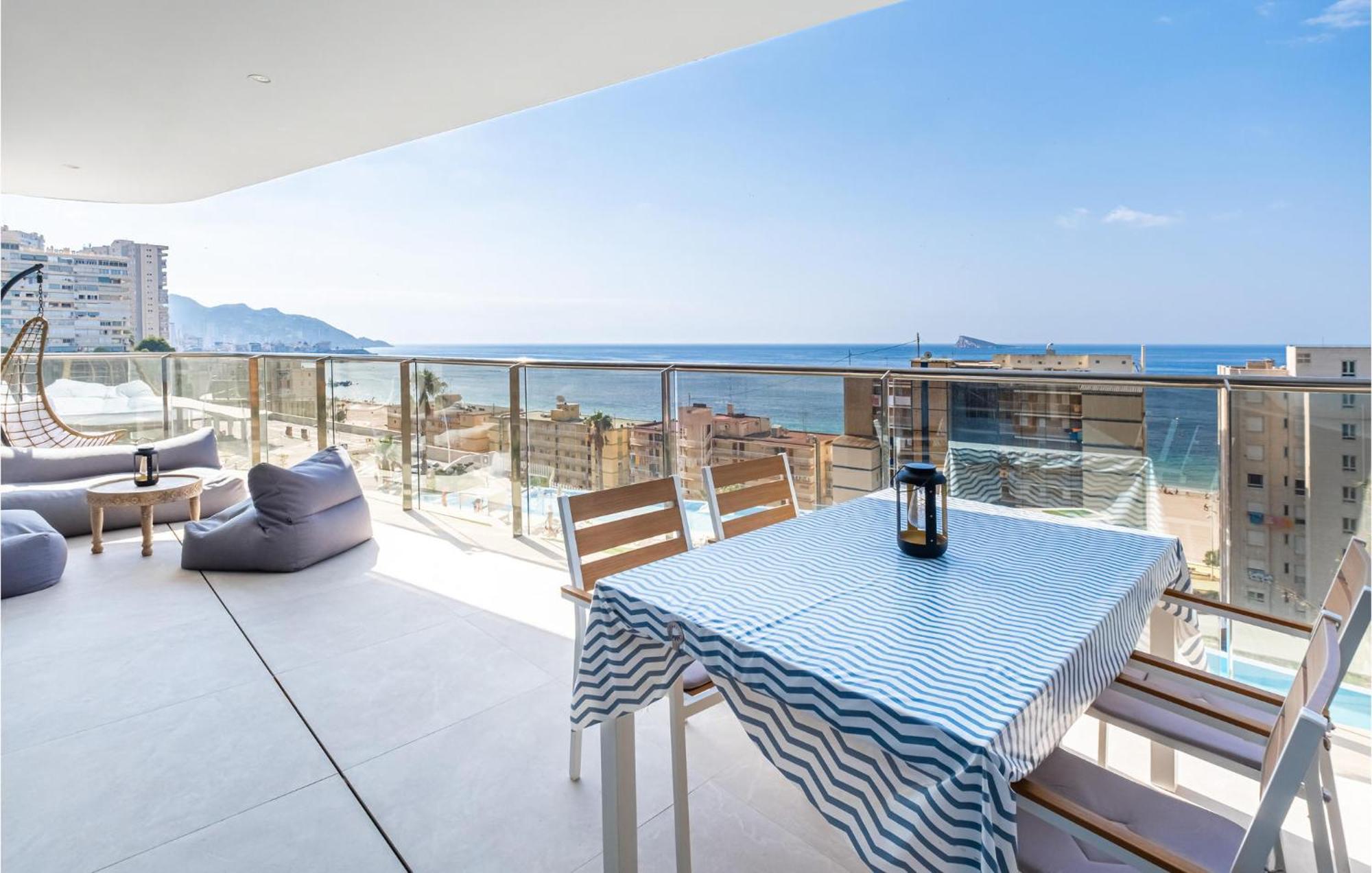 Cozy In With House Sea View Appartement Benidorm